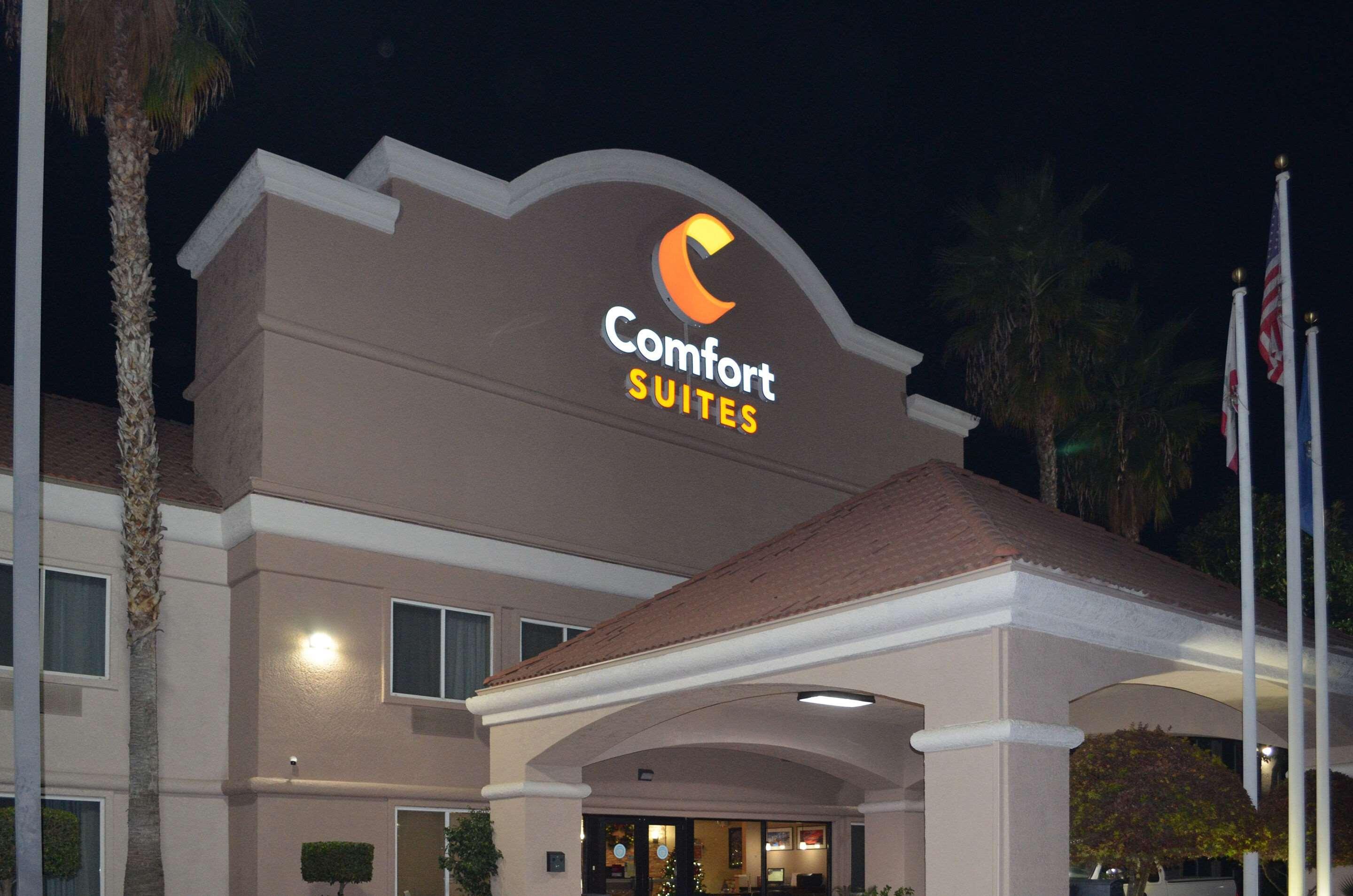 Comfort Suites Tulare Zewnętrze zdjęcie