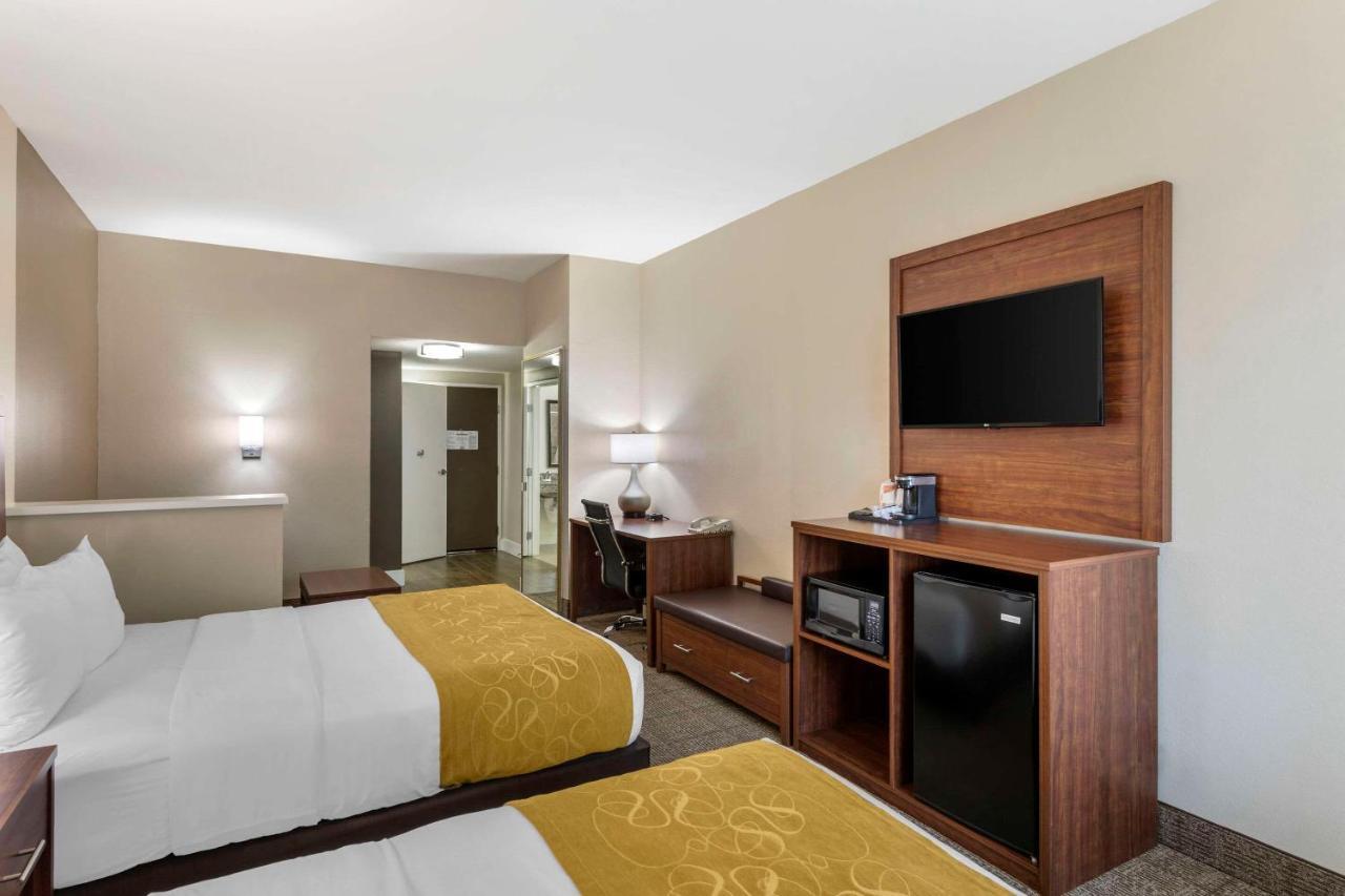 Comfort Suites Tulare Zewnętrze zdjęcie