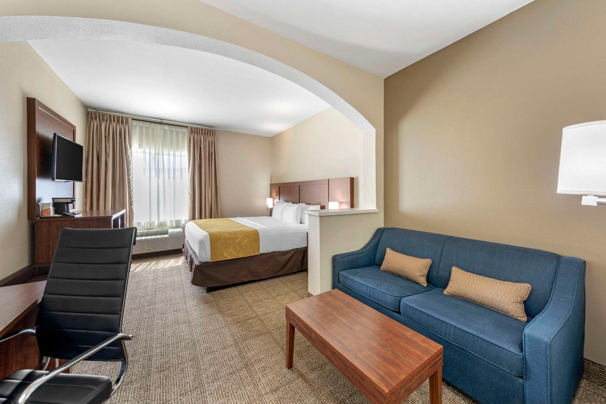 Comfort Suites Tulare Zewnętrze zdjęcie